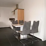 Haus Schlossbergblick * Leutschach