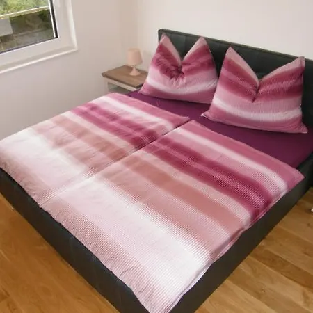 Haus Schlossbergblick Apartman *