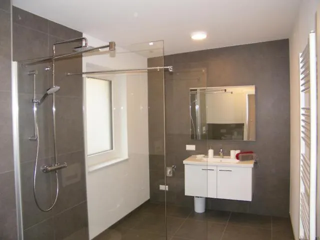 Haus Schloßbergblick * Leutschach